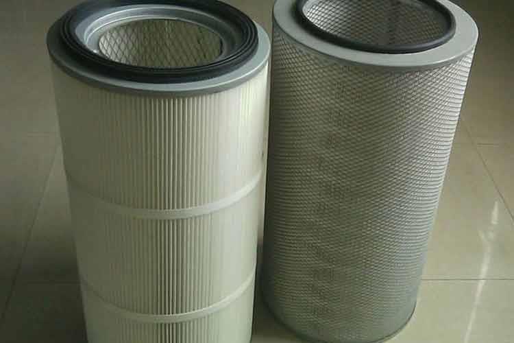 喷砂机OD在线体育网端盖分为浇铸型和铁盖两种，浇铸型端盖采用高固化PU胶，替代了传统普通端盖