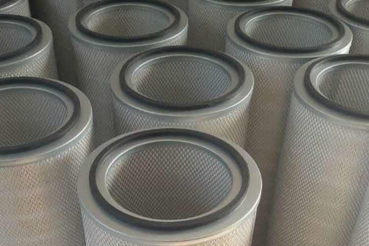 克服和避免了OD在线体育网因使用时间长，粘接不牢固而出现的掉盖的可能性，使滤筒的使用寿命获得了保障