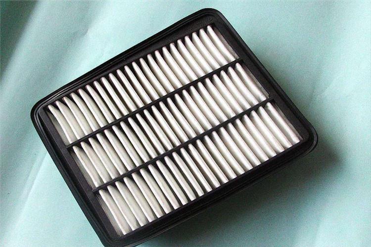 汽车OD在线体育网的主要作用是过滤掉经过空调通风系统的空气中的各种微粒及有毒气体