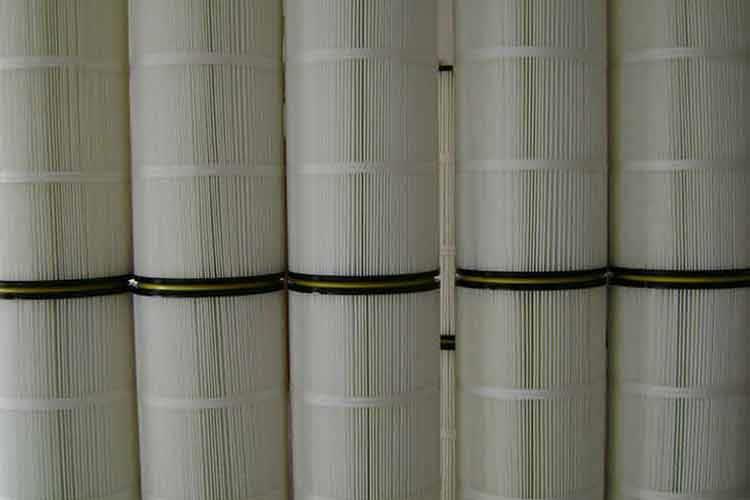 聚酯纤维OD在线体育网停机后，在无引风的情况下仍应开动喷吹清灰机构