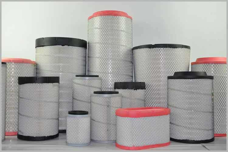 当OD在线体育网的滤芯被悬浮颗粒堵塞到不能满足发动机工作所需的空气流量时，发动机工作状态会出现异常