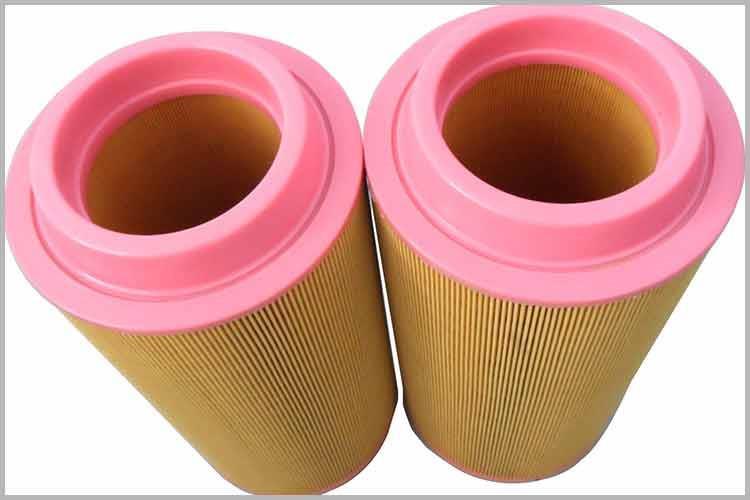 在安装时，OD在线体育网与发动机进气管之间无论是采用法兰、橡胶管联接还是直接联接